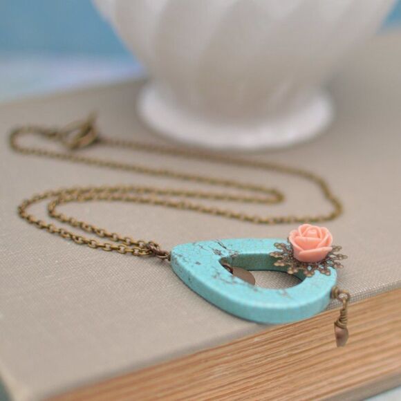 Turquoise & Pink Rose Necklace - Picture 4 of 4